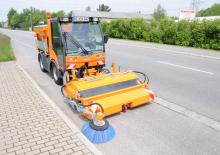 Măturători stradale montate Fiedler FFK 1610