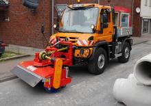 Măturători stradale montate Dücker FKM 2400