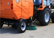 Măturători stradale montate pe trailer Pronar ZMC 2.0