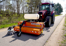 Măturători stradale montate Pronar ZM 1800 Plus