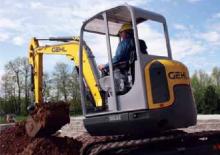 Mini excavatoare Gehl 383Z 