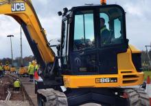 Excavatoare pe șenile JCB 86 C-1