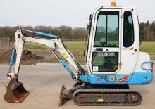 Mini excavatoare Yanmar B 15 CRE
