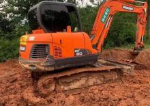 Mini excavatoare Doosan DX60-5B