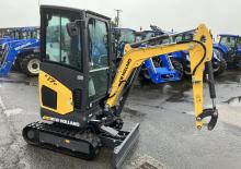 Mini excavatoare New Holland E17D