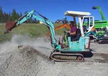 Mini excavatoare Hanix H 15 B Plus