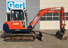 Mini excavatoare Kubota KX121-2