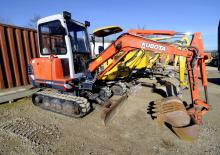 Mini excavatoare Kubota KX61-3