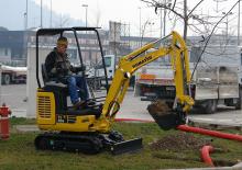 Mini excavatoare Komatsu PC16R-3HS