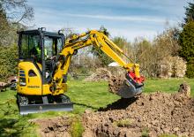 Mini excavatoare Komatsu PC24MR-5