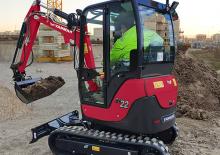 Mini excavatoare Yanmar SV22 