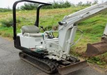 Mini excavatoare Takeuchi TB 007