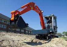 Mini excavatoare Hitachi ZX 25