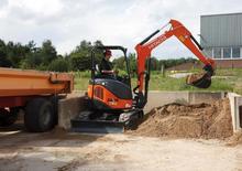 Mini excavatoare Hitachi ZX 29 U 3