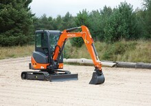 Mini excavatoare Hitachi ZX33U-5A