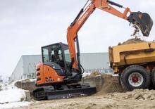 Mini excavatoare Hitachi ZX55U-5A