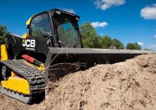 Mini încărcătoare JCB 205T