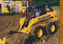 Mini încărcătoare John Deere Construction 270