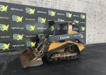 Mini încărcătoare John Deere Construction 329E