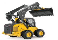 Mini încărcătoare John Deere Construction 330G