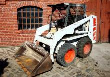 Mini încărcătoare Bobcat 643