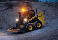 Mini încărcătoare New Holland L213
