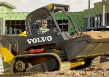 Mini încărcătoare Volvo MCT125C