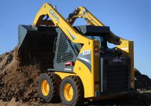 Mini încărcătoare Gehl R220 