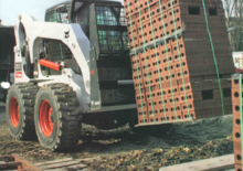 Mini încărcătoare Bobcat S 330