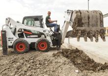 Mini încărcătoare Bobcat S530