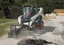 Mini încărcătoare Bobcat S570