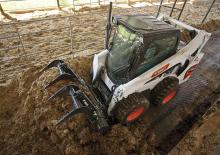 Mini încărcătoare Bobcat S590