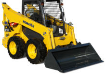 Mini încărcătoare Komatsu SK818-5 Super Flow
