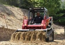 Mini încărcătoare Takeuchi TL 8 