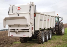 Mixere de alimentare Kuhn PXL 1110