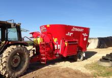 Mixere de alimentare Trioliet Solomix P2 1800 ZK