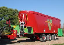 Mixere de alimentare Strautmann Verti-Mix 4501