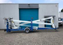 Nacele cu braț articulat montate pe camion Sky-High 1800 Bat