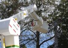 Nacele cu braț articulat montate pe camion Niftylift NL 180