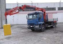 Nacele cu braț articulat montate pe trailer Benelligru 10510/3S3