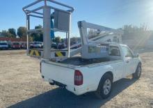 Nacele cu braț articulat montate pe trailer Sky-High 1100 Pick-Up
