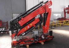 Nacele cu braț articulat montate pe trailer Benelligru 14000/4S3S1