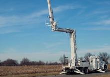Nacele cu braț articulat montate pe trailer Altec AA55-E88