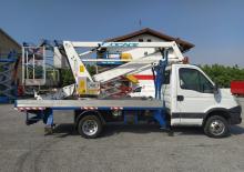 Nacele cu braț articulat montate pe trailer Socage Europa 21/10 SC