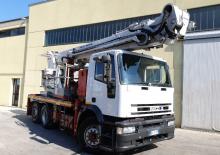 Nacele cu braț articulat montate pe trailer Italmec Jib 34 N