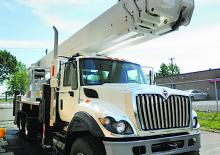 Nacele cu braț articulat montate pe trailer Bronto Skylift S 367 HLA