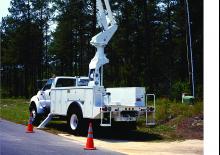 Nacele cu braț articulat montate pe trailer Altec TA37M