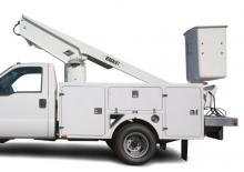 Nacele cu braț articulat montate pe trailer Versalift VRA 35 NF