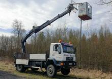 Nacele cu braț articulat montate pe trailer WUMAG WG 120