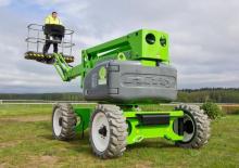 Nacele cu braț articulat pe roți Niftylift HR15